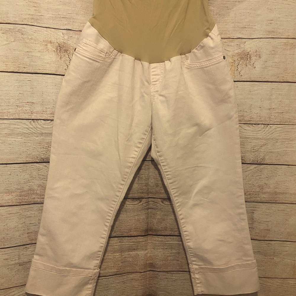Motherhood Maternity Pink Denim Capris